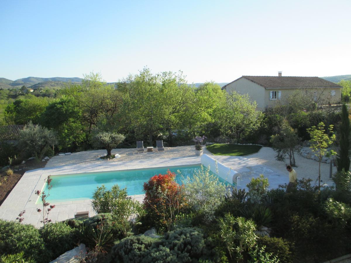 Gite Le Mas De Molines Vogue Exterior photo